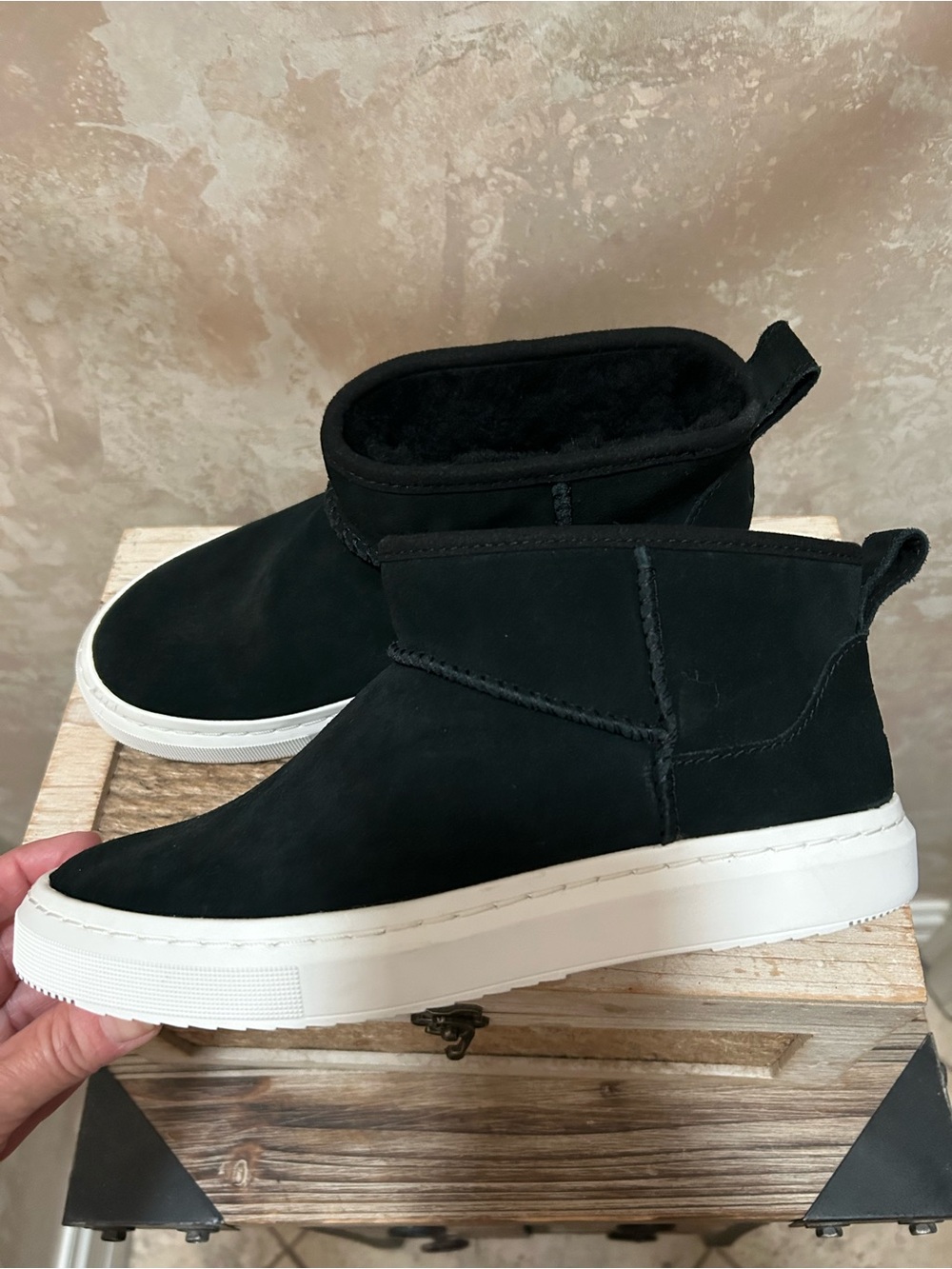 UGG Women's Alameda Mini Boot
